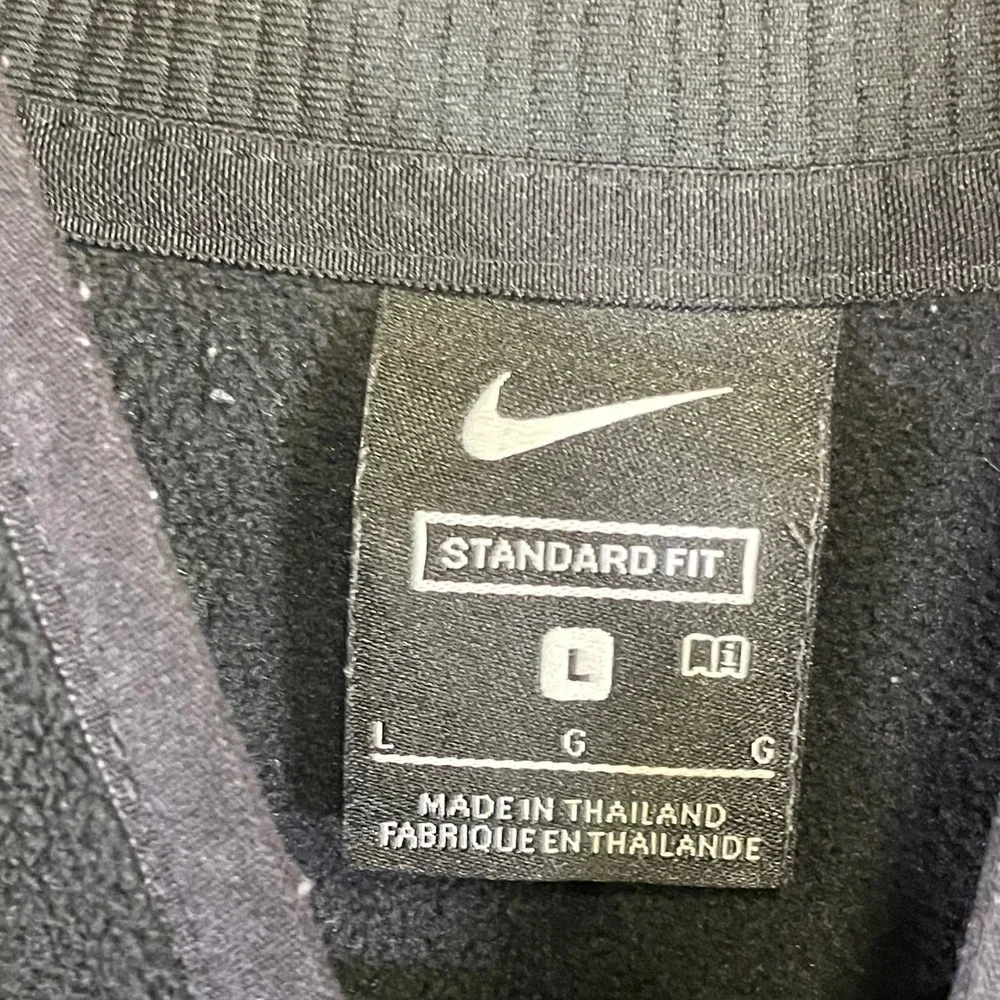 Nike Standard Fit Fleece Snap Mock Neck Pullover Black Boys Large CU2203-010